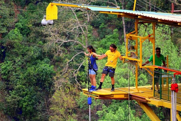 Bungee Jumping in Rishikesh by Jumpin Heights